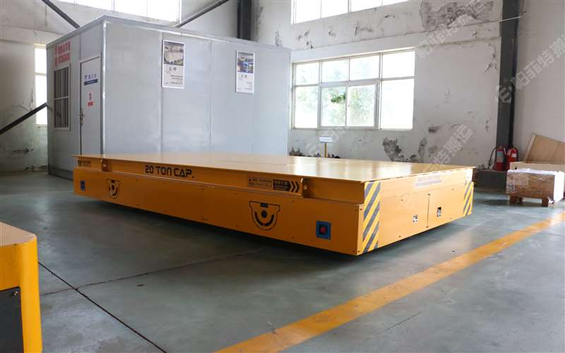 軌道平板車(chē)