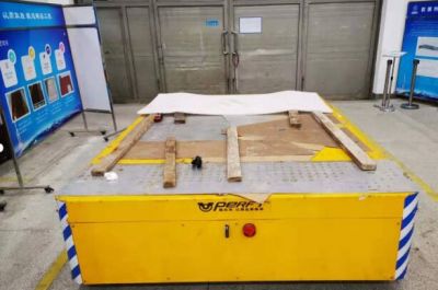 無軌電動(dòng)車